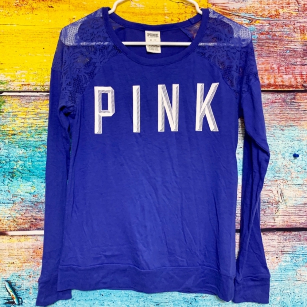 VS PiNK Campus Style Long Sleeved Tee with Lace Shoulder Accents XS